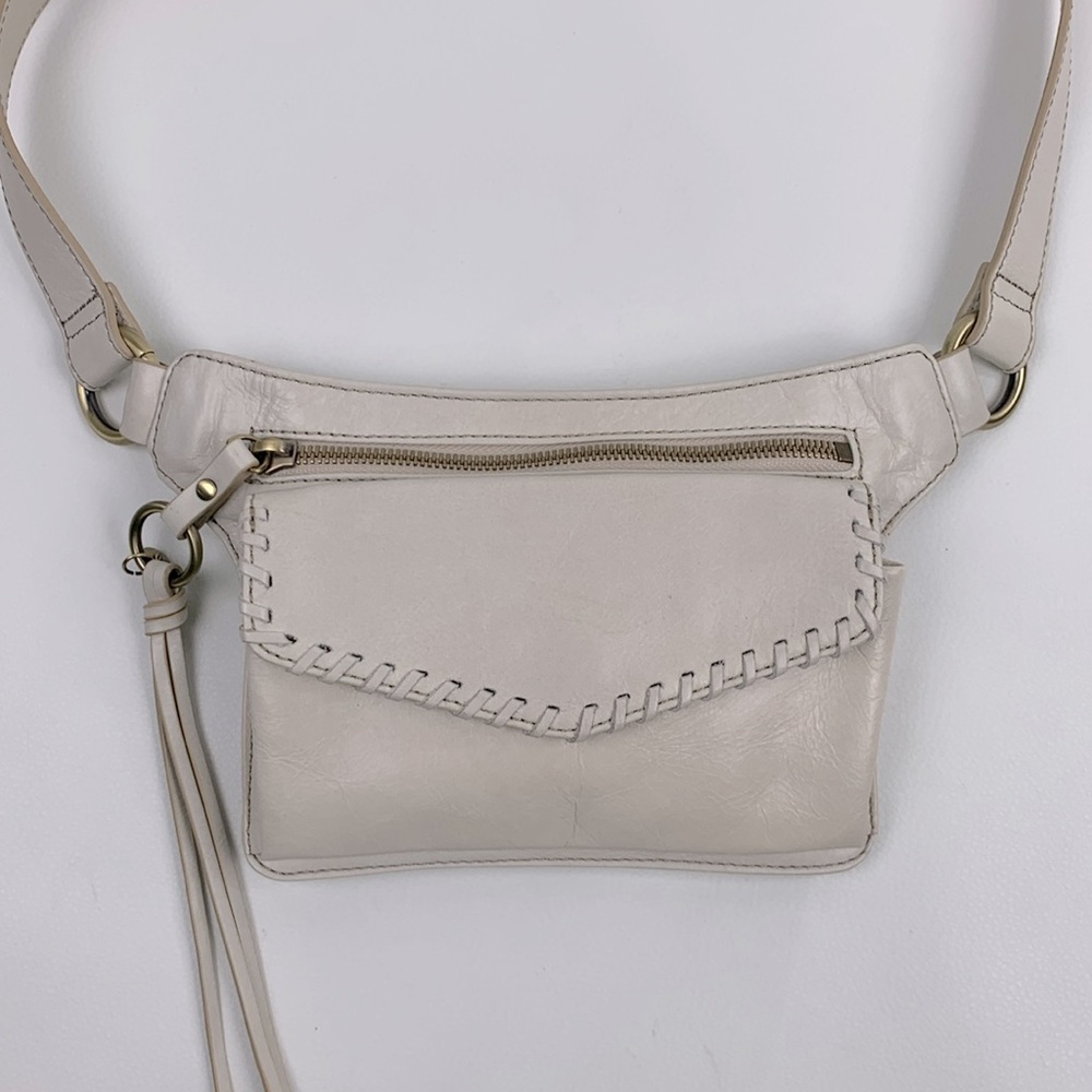 HOBO leather Cream Belt crossbody Bag Gold zip hardware Floral Lined Pockets